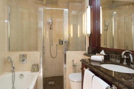 Hôtel Napoleon Paris - 17