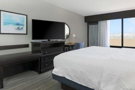 Hampton Inn - 71