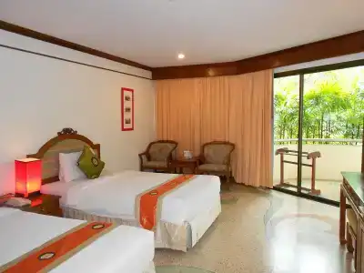 Golden Beach Resort - 4