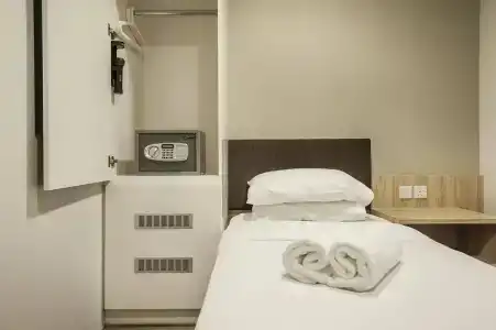 Dash Living on Mackenzie - 25