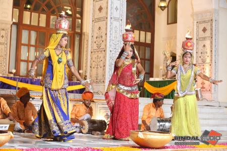 The Raj Palace (Small Luxurys of the World) - 25