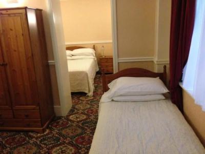 Balmoral House - 40