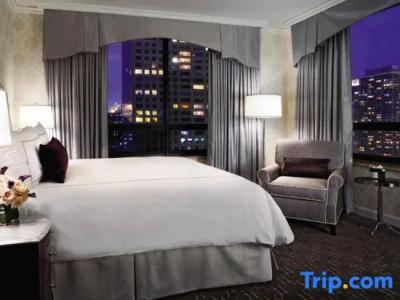 The Ritz-Carlton, Chicago - 40
