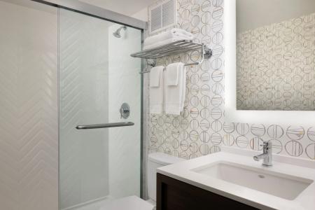 Holiday Inn, An Ihg - 43