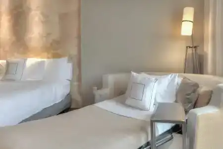 Courtyard by Marriott - 54