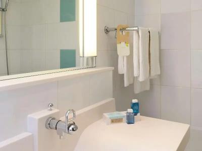 Novotel Bayeux - 52