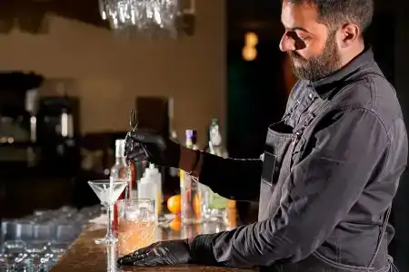 Legacy Gastro Suites - 13