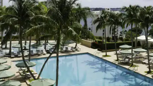 Four Seasons Miami - 9