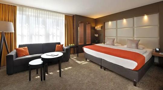 Best Western Plus Delta Park - 86