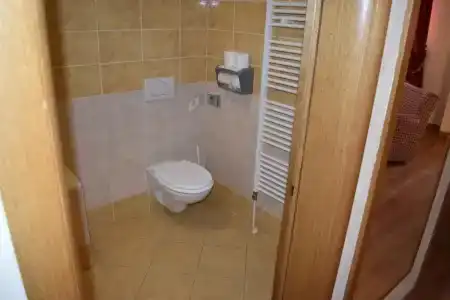 ApartSnjezna Kraljica - 61