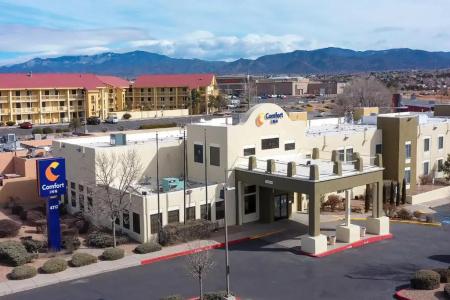 Comfort Inn Santa Fe - 23