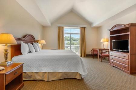 Ogunquit and Suites - 27