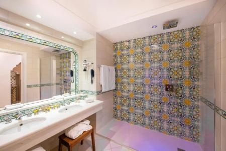 Eden Roc Suites - 151