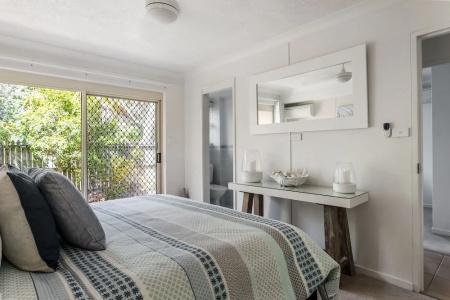 Sea Breeze on Main Beach - 47