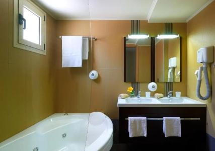 Macaris Suites & Spa - 136