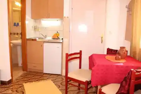 Guest House Tomanovic - 130