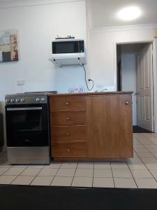 Cosmopolitan & Serviced Apartments - 56