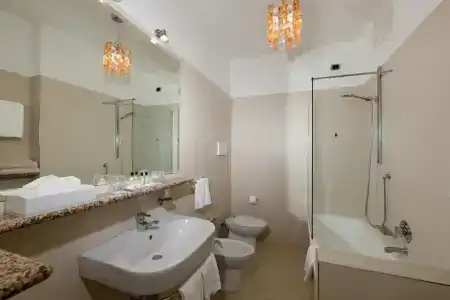 Continental Wellness & Spa - 145