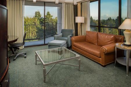 DoubleTree by Hilton Seattle Airport - 7