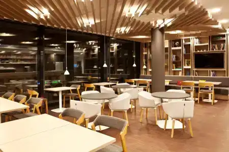 Holiday Inn Express - SaarbrüCken, An Ihg - 13