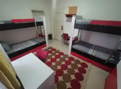 Hostelida - 30