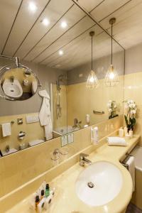 Holiday Inn Milan Garibaldi Station, An Ihg - 9