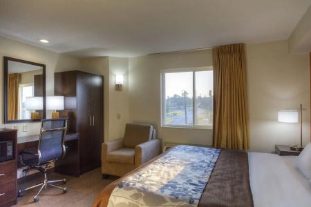 Sleep Inn - 6