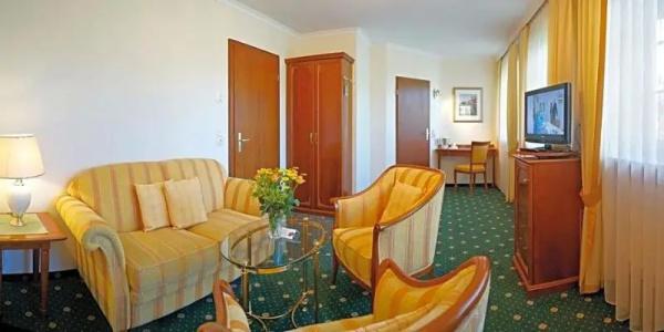 Sacher-Stoiber - 35