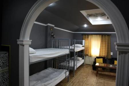 Zebra Hostel and Tours - 19