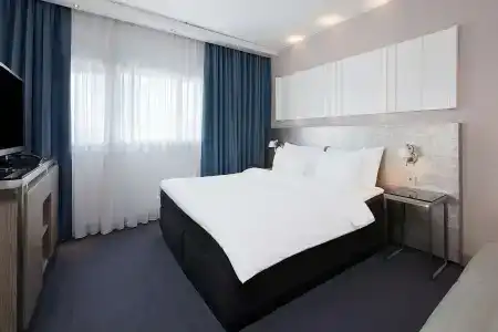 Radisson Blu Airport, Oslo - 9