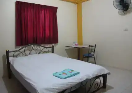 OYO 1104 Goldenville - 6