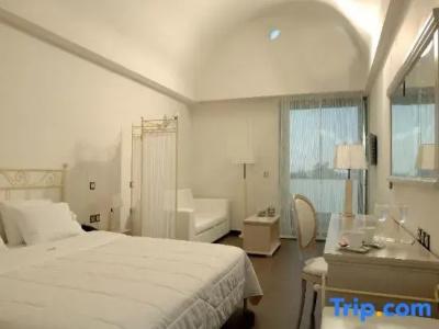 Angela Suites Boutique - 120