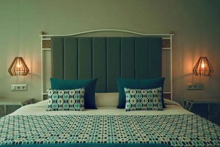 Suites Hôtel Les Charmilles & Spa - 4