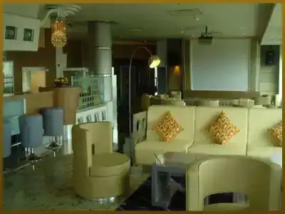 Sri u-Thong Grand - 1