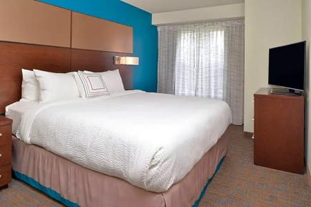Residence Inn by Marriott - 85