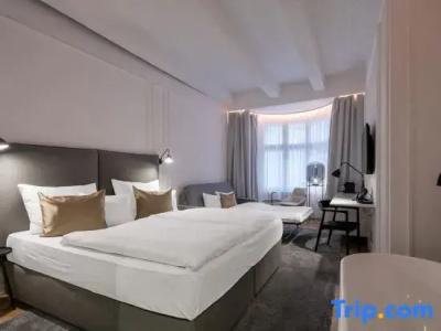 Pytloun Boutique Prague - 79