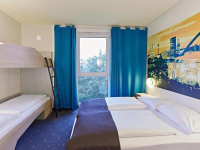b&b köLn-Messe - 1