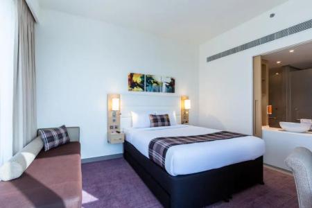 Premier Inn Dubai Dragon Mart - 31