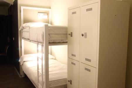 Poshtel - Premium - 42