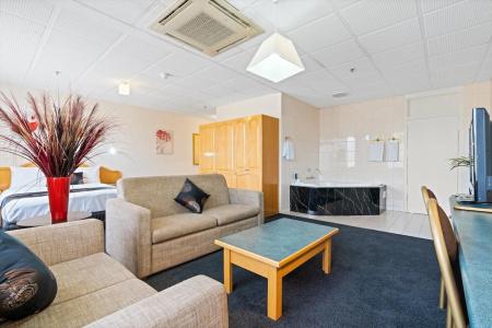 Adelaide International - 33