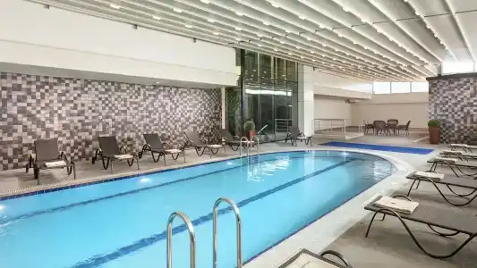 B Business & Spa - 19