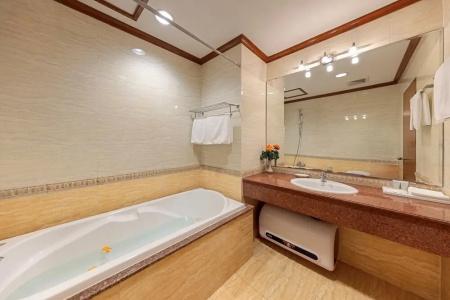 Oriental Palace - 136