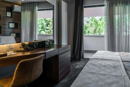 Best Western Premier Natalija Residence - 78