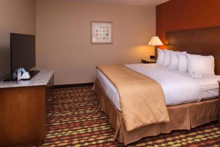 Best Western Ambassador Inn & Suites - 135