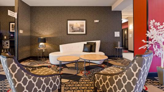 Best Western Plus Inn & Suites - 1