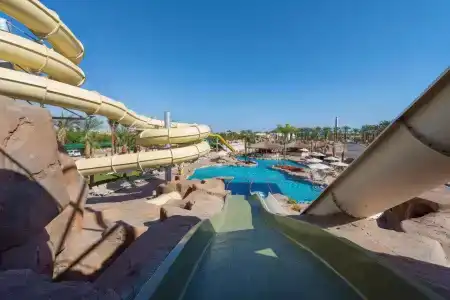 Reef Oasis Beach Resort - 16