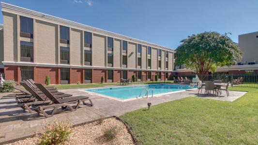 Holiday Inn Express & Suites Midlothian Turnpike, an IHG - 12