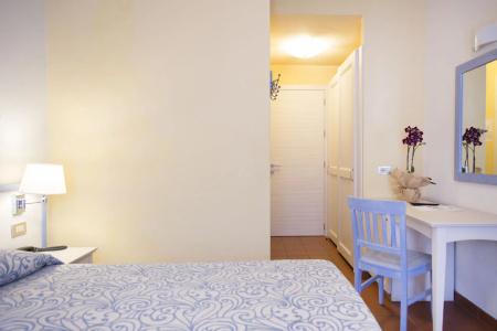 Blu Laconia Village - 4