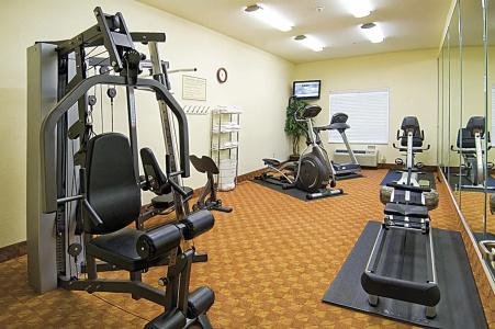 Best Western Plus San Antonio East Inn & Suites - 20