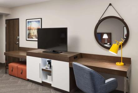 Hampton Inn & Suites Phoenix Downtown - 18